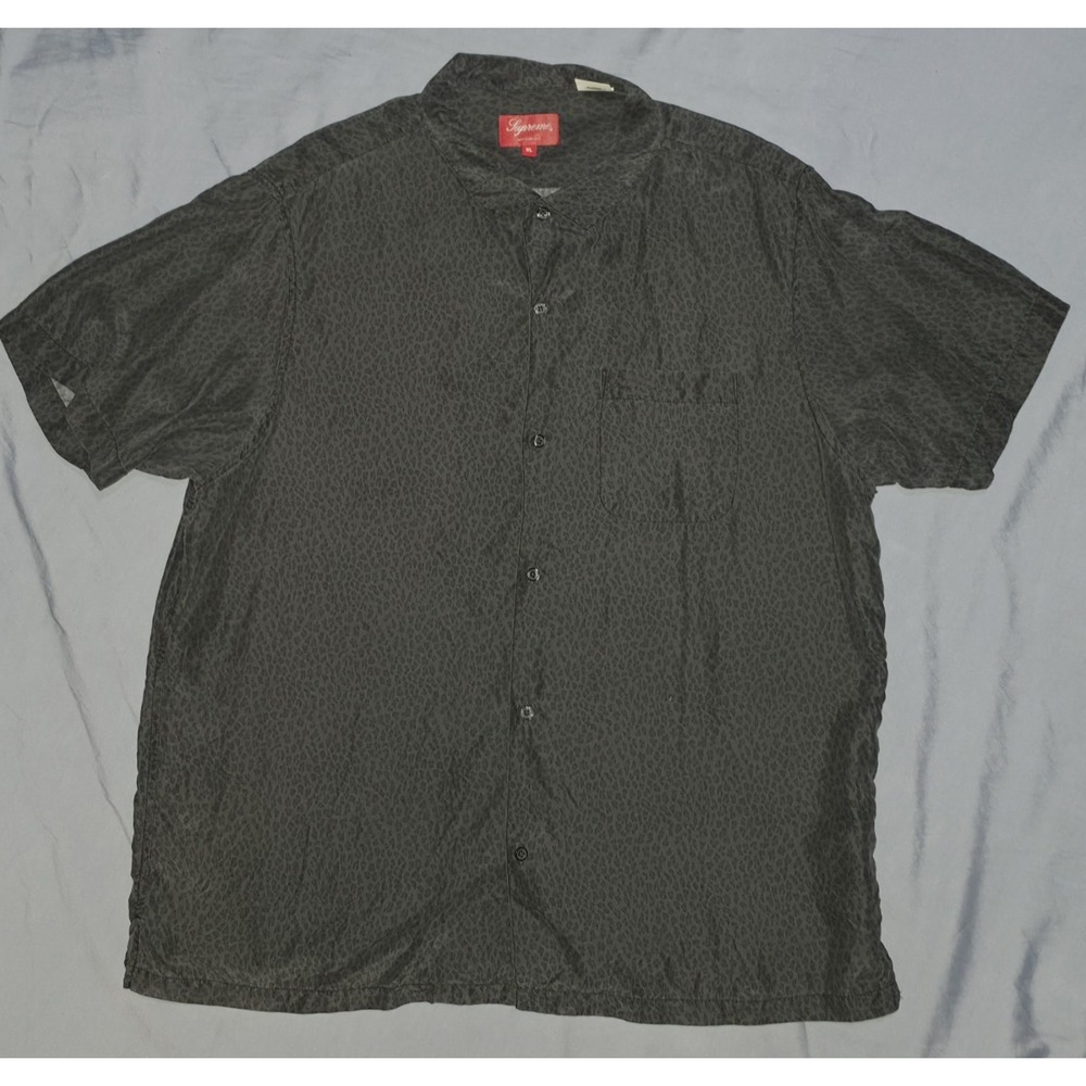 Supreme Silk Leopard Print Shirt Short Sleeve Button Up Mens Gray Size L SS22